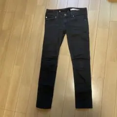 DKNY ブラックスキニージーンズ