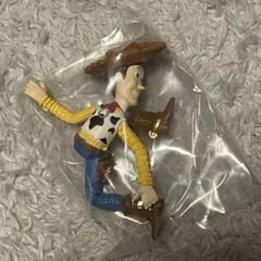 アンディが来た！ガチャ　トイストーリー　ウッディ　toystory pixar