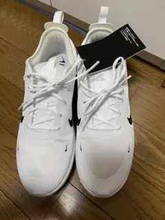 NIKE エアマックスDIA タグ付き新品未使用