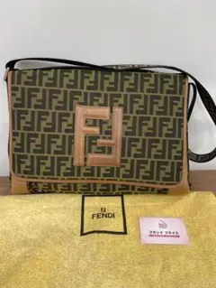 ★セール品★FENDI フェンディ ショルダーバッグ ズッカ