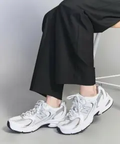 ニューバランス　MR530 22.5cm