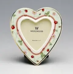 Wedgwood ハート型フォトフレーム
