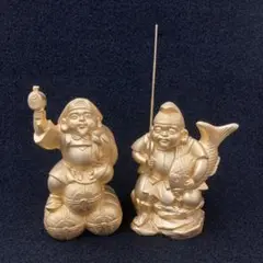 金色の樹脂製置物セット　⭐︎