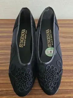 【新品】SUNGENOVA フラットシューズ 　22.5