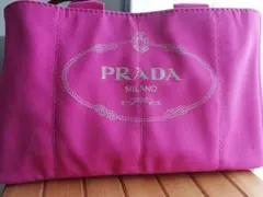 PRADA 大きめバッグ