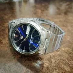自動巻SEIKO5　7S26-02T0 21jewels ネイビーブルーフェイス