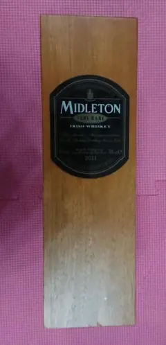 ミドルトン 2011年 木箱 MIDLETON