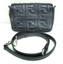 美品、レザー♪ FENDI フェンディ ズッカ ナッパ ショルダー バッグ