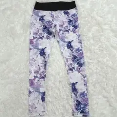 【美品】 ヨガウェア　ヨガパンツ　レギンス　花柄　M