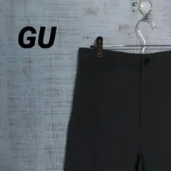 GU カーキ ジョガーパンツ