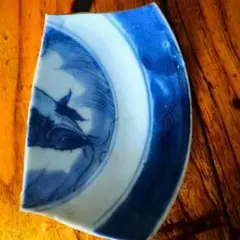 青い魚の絵柄 陶器皿