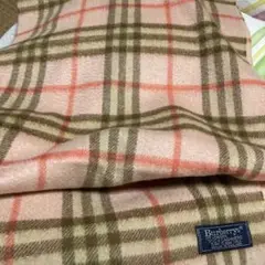 バーバリーのマフラーです