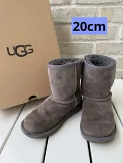 Item thumbnail for item 8ba6c96a-989f-45c1-a1c1-383eadc3c32f