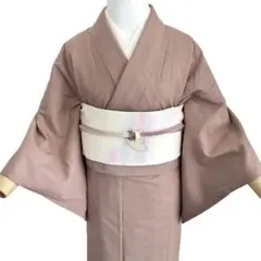 仕付け糸付き　灰ピンク　紬　着物