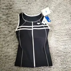 新品　アリーナ　水着　タンクトップ
