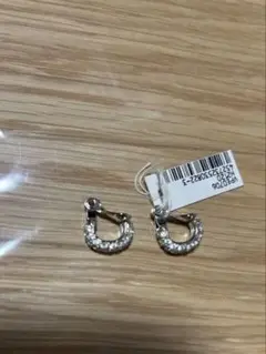 クリスタル装飾フープピアス　バンドーム