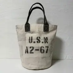 Item thumbnail for item c12a4548-c0f2-4889-b5ae-b154a00580fb