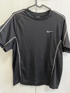 Nike 半袖シャツ 黒