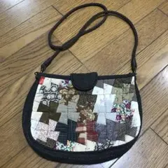ハンドメイド　パッチワーク　ショルダーバック　　限定値下げ