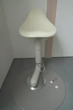 モリタ スペースライン 術者用スツール