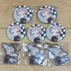 luz ひきフェス　～世界征服前夜＠幕張メッセ～　缶バッジ　5個、アクキー　3個