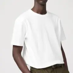 美品 UNIQLO クルーネックTシャツ ホワイト Lサイズ