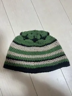 クラッシャーハット 緑と白のストライプのかぎ編み帽子 808着