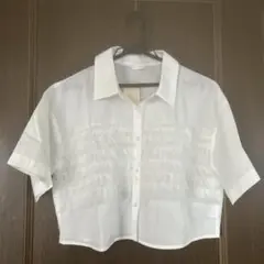 ehko sopo フリル付きホワイトシャツ