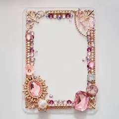 Item thumbnail for item 10c7bd66-16e4-4e98-a46a-f11754108238