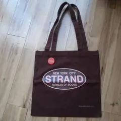 Strand Book Storeニューヨークの老舗書店のエコバッグ缶バッジ付き