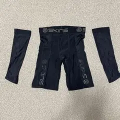 Skins スキンズ　コンプレッションショーツ　カーフタイツ　Mサイズ