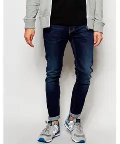 Item thumbnail for item c2628ad4-5f61-48f5-abde-52928bdc83a9