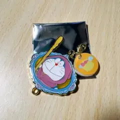 【美品】 ドラえもん アクリルキーホルダー