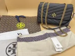 TORYBURCHトリーバーチ(KIRA CHEVRON トートバッグ)