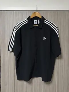 【美品】adidas originals 襟付きシャツ　L~XLサイズ