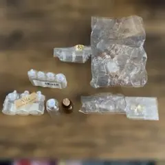 ミニチュア　ガラス製　ミニボトルセット