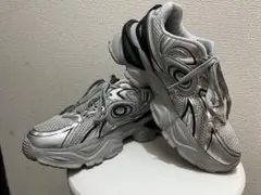 ダッドスニーカー　シルバー