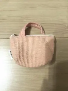 Item thumbnail for item 9606ba4b-832a-4228-90a3-7e707cd80918
