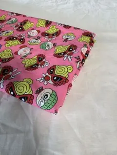ヒステリックミニ　キャラクター柄 生地 はぎれ ピンク 約55×140cm