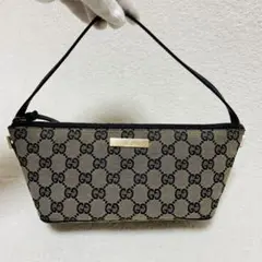 【大人気】グッチ ミニハンドバッグ アクセサリーポーチ GG柄 キャンバス 黒