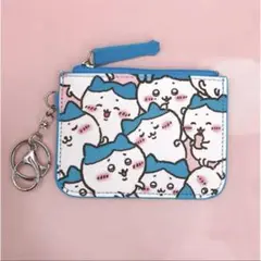ちいかわ　パスケース　定期入れ　ハチワレ　ブルー