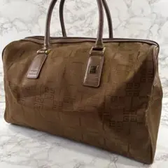 美品 GIVENCHY ボストンバッグ ロゴ柄 ナイロン ブラウン 大容量 総柄 美品 GIVENCHY ボストンバッグ ロゴ柄 ナイロン ブラウン 大容量