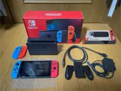 Nintendo Switch 本体　ポーチ・おまけ付き　保護フィルム取り付け済