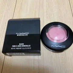 Item thumbnail for item 7c4bae7c-a126-4425-a494-9ce4d8844712