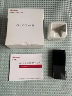 docomo arrowsケータイ F-03L Black 美品