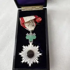 旧日本軍 勲六等単光旭日章 勲章 千葉県】勲六等単光旭日章(旭日単光章)略章のセットを出張買取