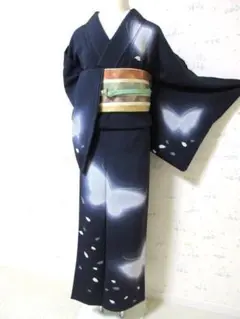 2割引~蝶々と桜の花びら・紺ちりめん訪問着・美品・トールサイズ P-25