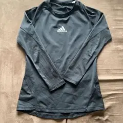 adidas 黒 長袖 アンダーシャツ