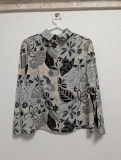 DELICE sports 花柄でブラウス　Ｌ