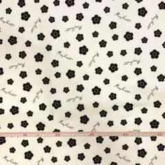 ☆マリークワント☆花小柄　オックス生地　オフ白地　110cm巾×50cm